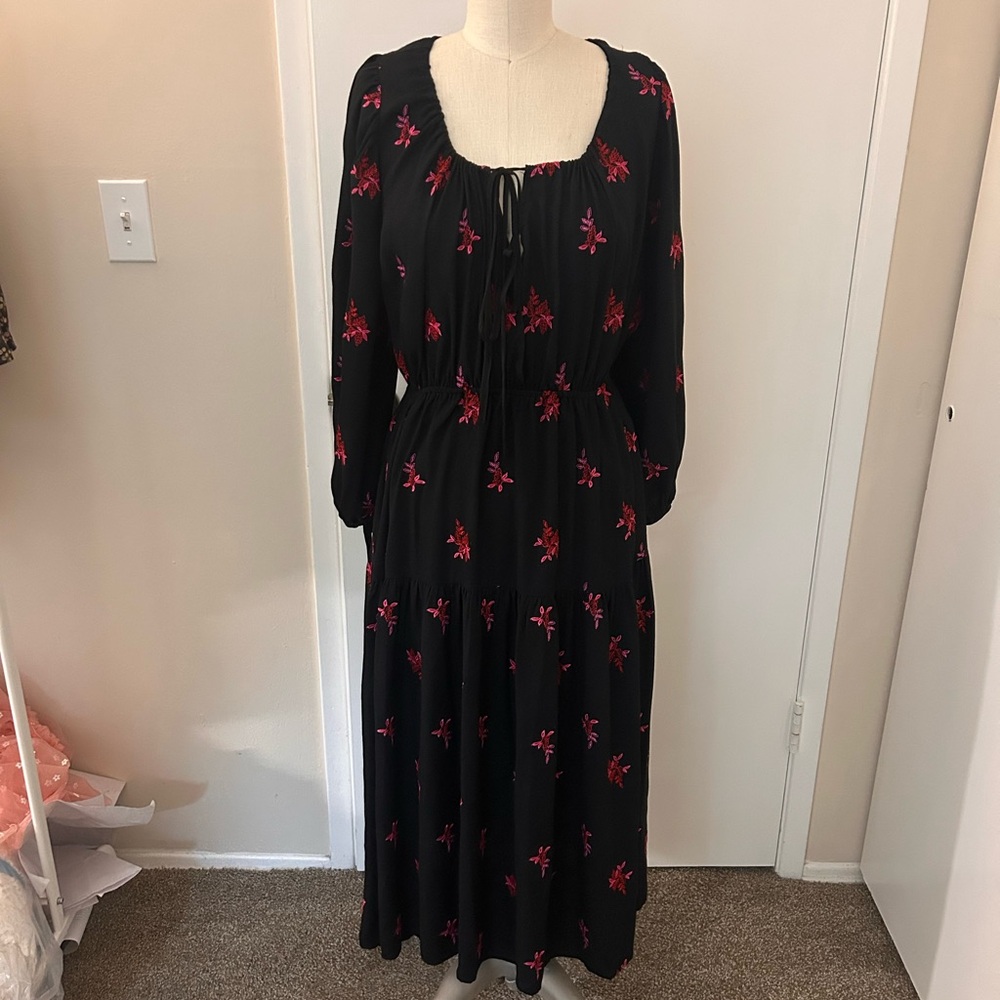 Ciao Lucia embroidered dress size small